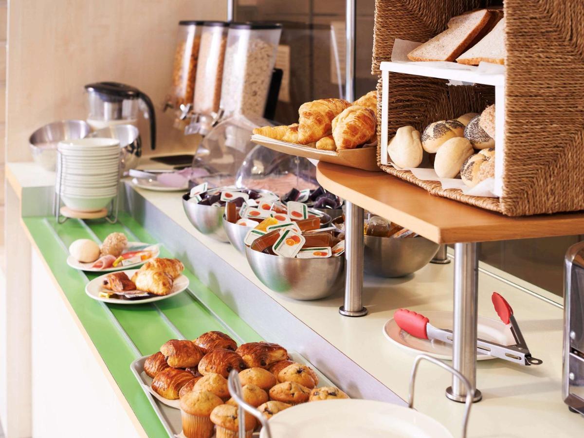 Ibis Budget Newport Bagian luar foto